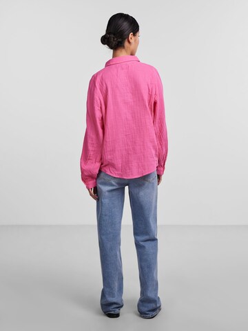 Camicia da donna 'Stina' di PIECES in rosa