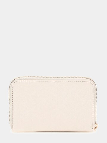 GUESS Wallet 'Calebra' in White