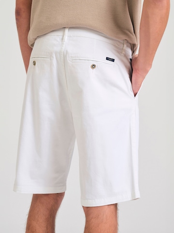 Funky Buddha Regular Chino trousers in White