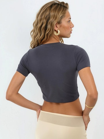 Busem - Camisa em cinzento