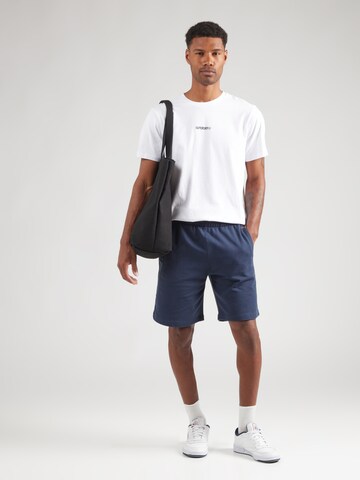 Superdry - regular Pantalón 'Essential' en azul