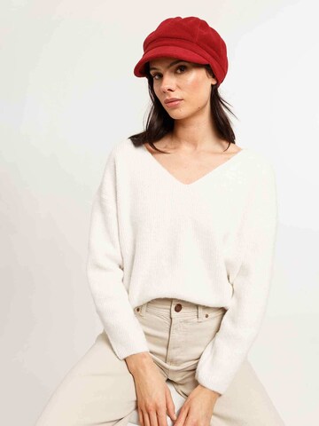 LOEVENICH Cap in Red: front