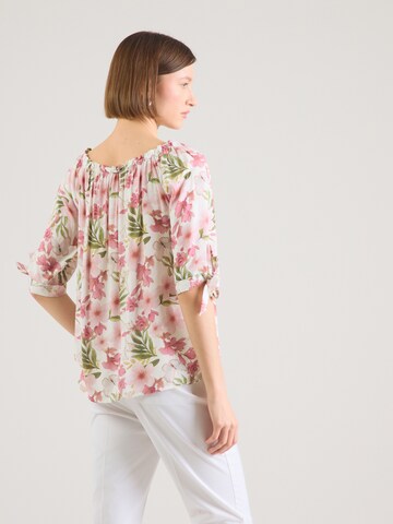 Hailys - Blusa 'Lo44tty' em rosa