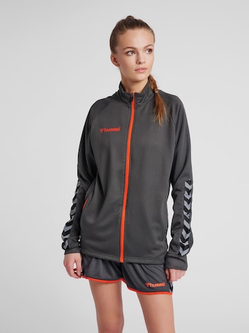 Hummel Trainingsjacke in Grau: predná strana