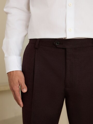 Coupe slim Pantalon à pince Next en rouge