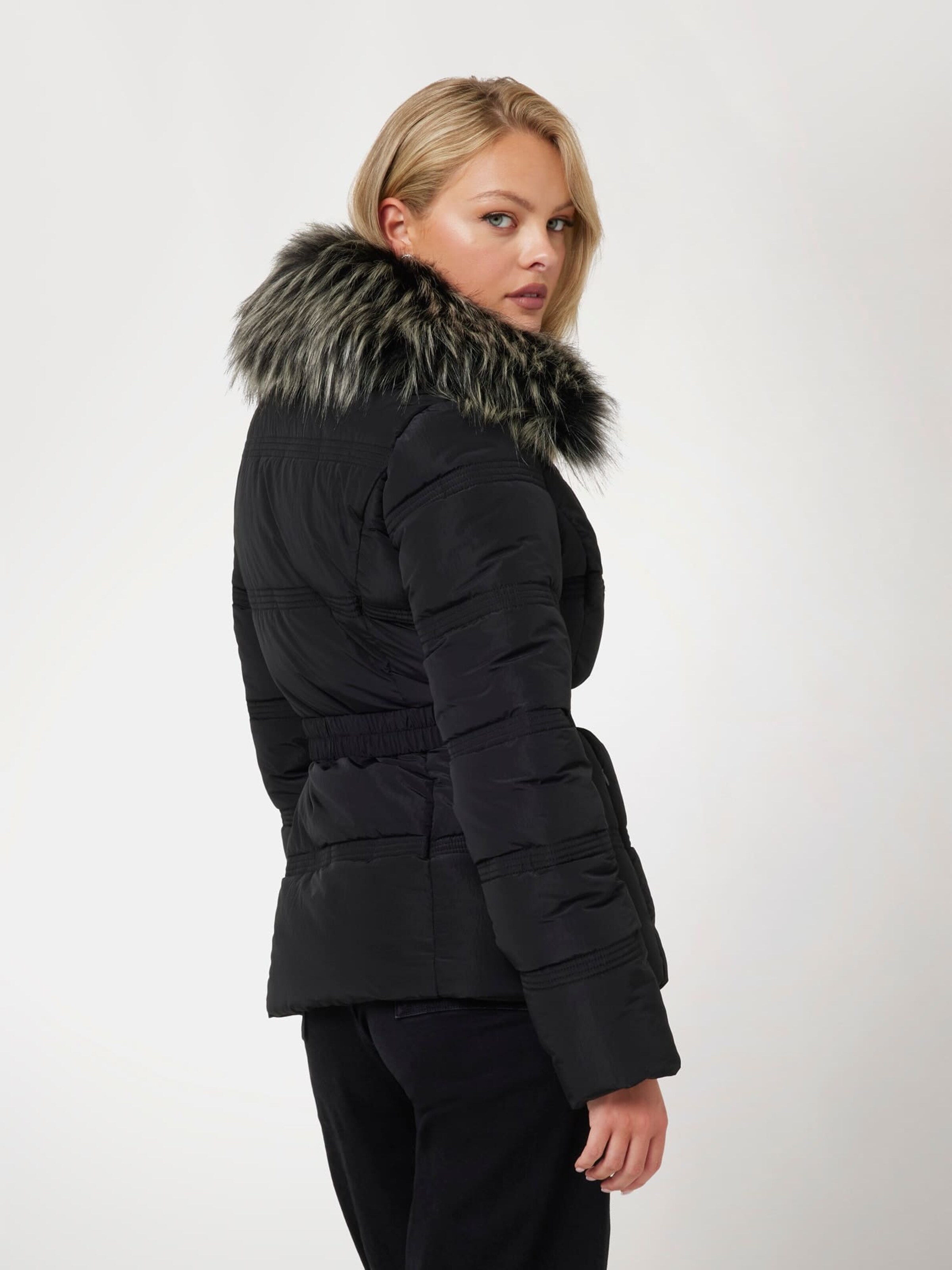 Winter jackets guess new arrivals