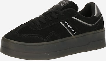 Baskets basses 'The Greenwich' Tommy Jeans en noir : devant