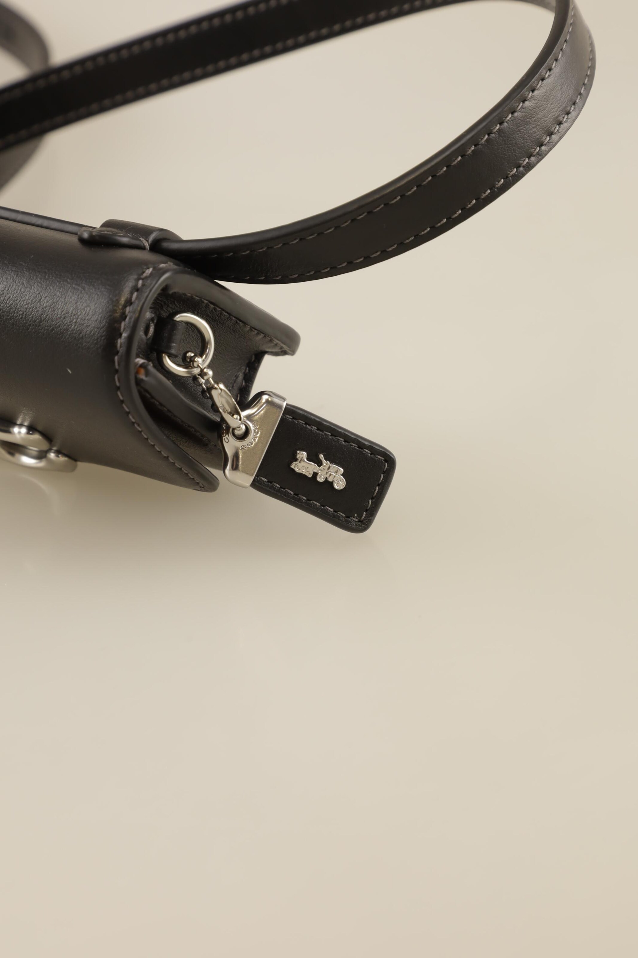 COACH Handtasche klein Leder One Size in Schwarz