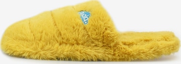 Nuvola. Slipper 'Zueco Bee' in Yellow: front