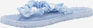 Tongs 'Cheerful06' ILSE JACOBSEN en bleu : devant