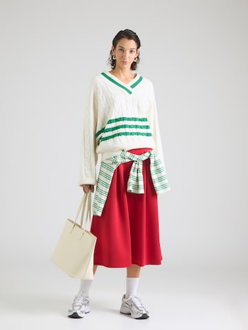 Fustă 'Melinda' de la ABOUT YOU pe roșu