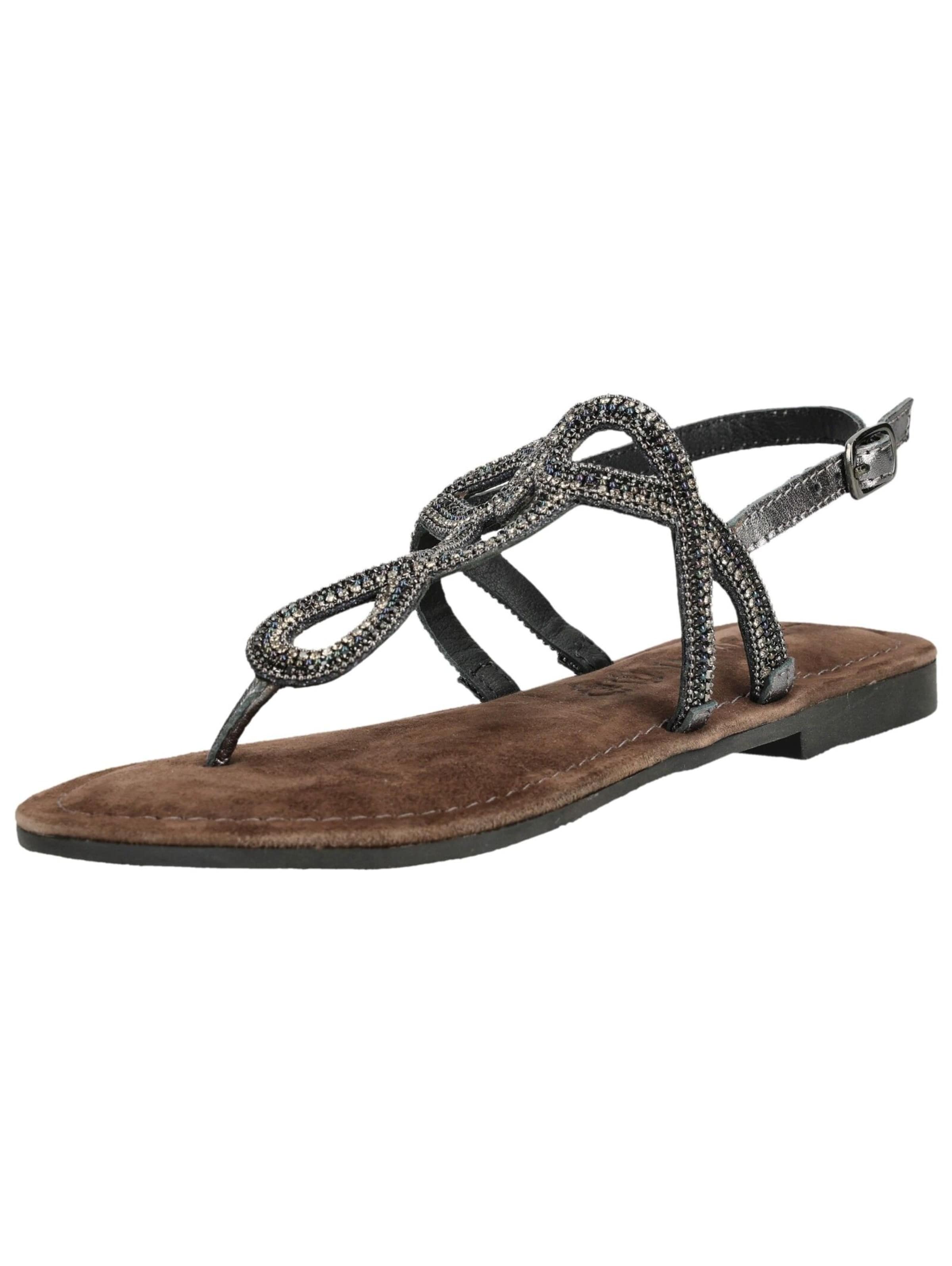 LAZAMANI T-Bar Sandals in Black: front