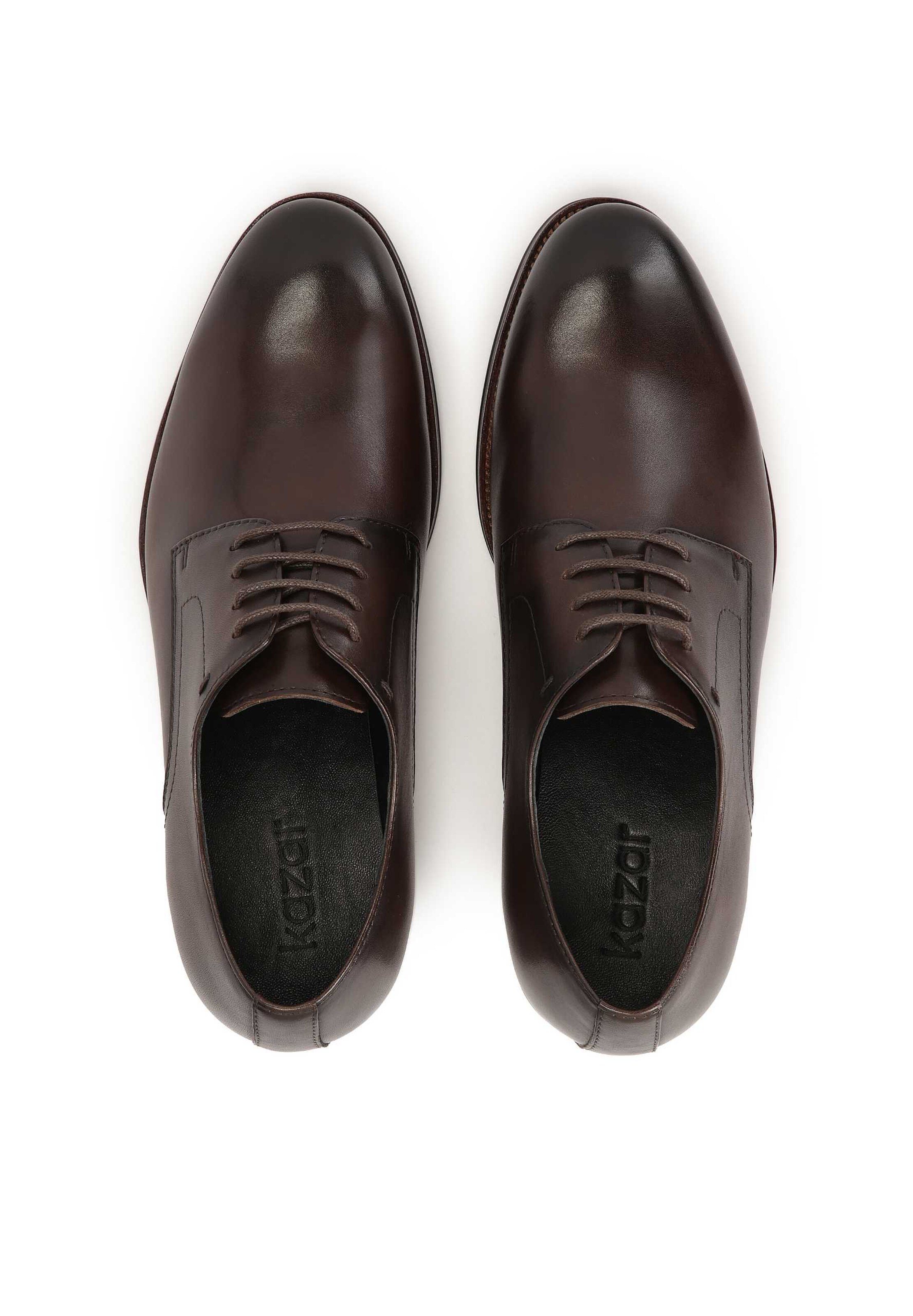 Chaussure à lacets Kazar en marron