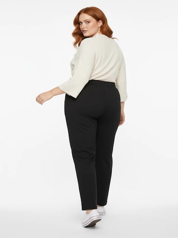 Shape Of You Regular Broek in Zwart