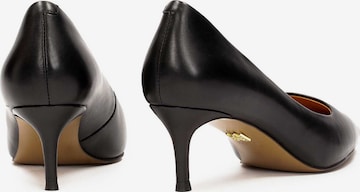 Kazar Pumps in Schwarz