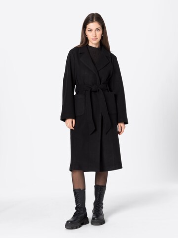 Warehouse Between-Seasons Coat in Black: front