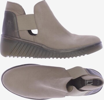 FLY LONDON Dress Boots in 38 in Grey: front