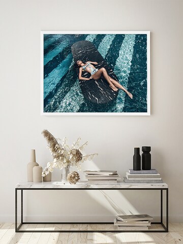 Liv Corday Image 'Please Don't Bother' in Blue