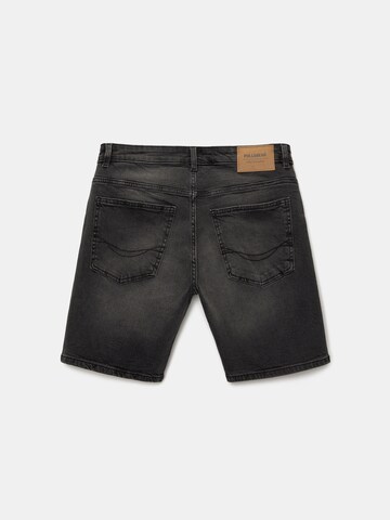 Pull&Bear Regular Jeans in Black