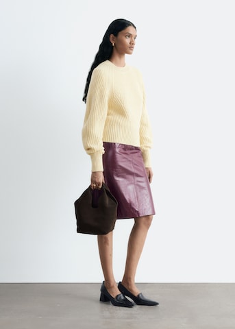 Pull-over & Other Stories en jaune