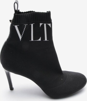 VALENTINO Dress Boots in 36,5 in Black: front