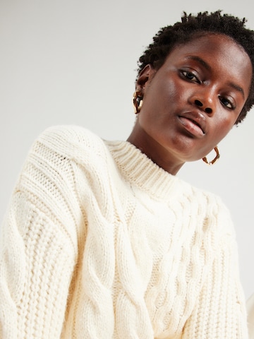 River Island Sweater in Beige