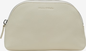 Marc O'Polo Wallet in White: front
