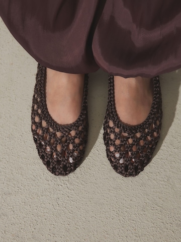 Next Balerinke 'Forever Comfort' | rjava barva