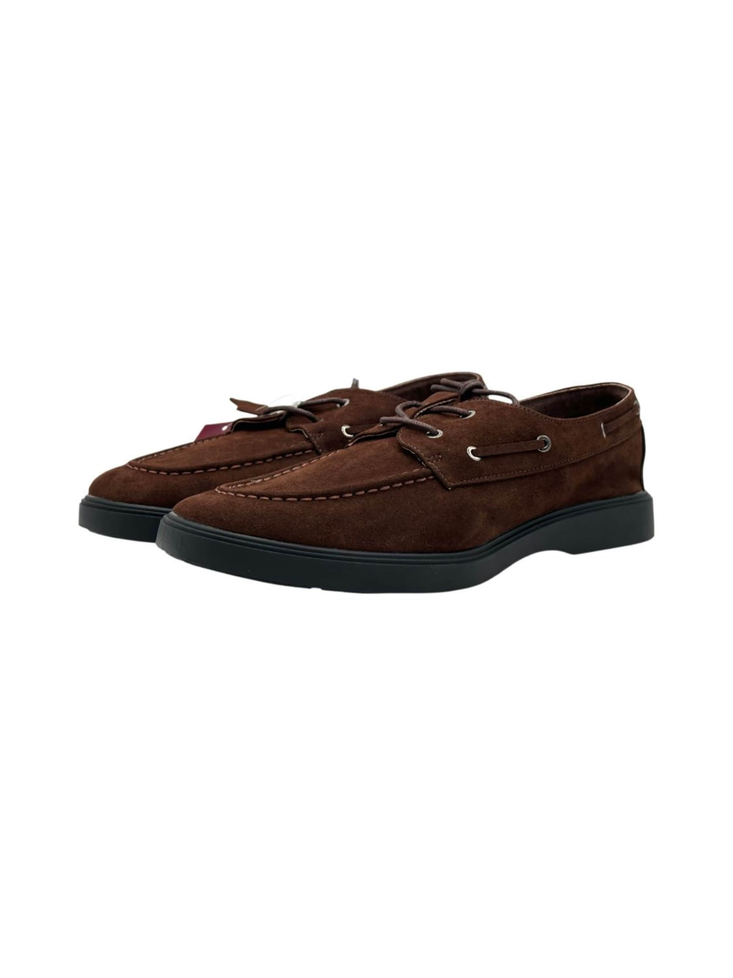 Nowaland Moccasins in Brown