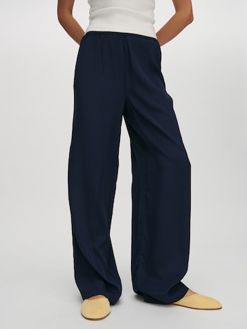 Wide leg Pantaloni 'Lexa' di ABOUT YOU x Marie von Behrens in blu: frontale