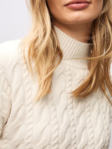 STREET ONE Pullover in Beige