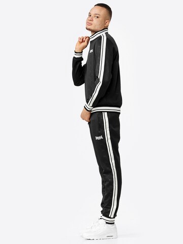 LONSDALE Костюм для бега 'Ashwell' в Черный