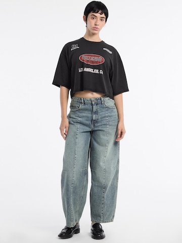 GUESS T-Shirt in Schwarz