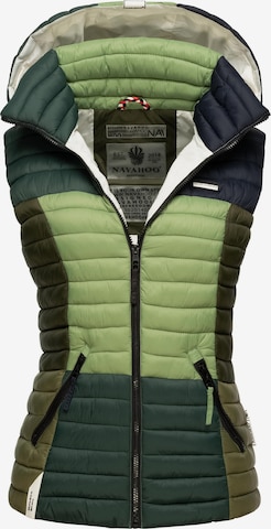 NAVAHOO Vest 'Shadaa' in Green: front