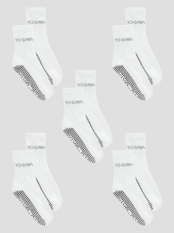 YO-GAYA Athletic Socks 'Socks - 5 Pack - Pilates' in White: front
