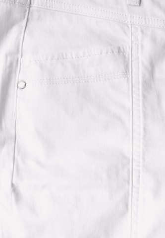 CECIL Slim fit Pants in White
