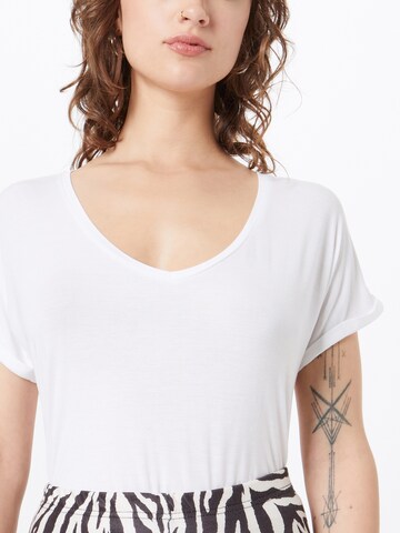 BIG STAR - Camiseta 'Valeria' en beige