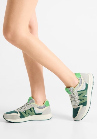 WODEN Sneakers laag 'Rigmor Open Mesh' in Groen: voorkant