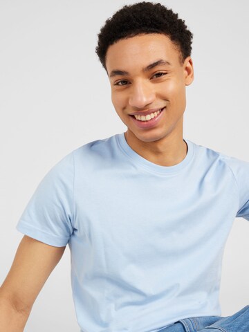 T-Shirt 'AXEL' SELECTED HOMME en bleu