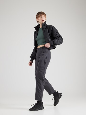 NIKE regular Παντελόνι φόρμας σε μαύρο