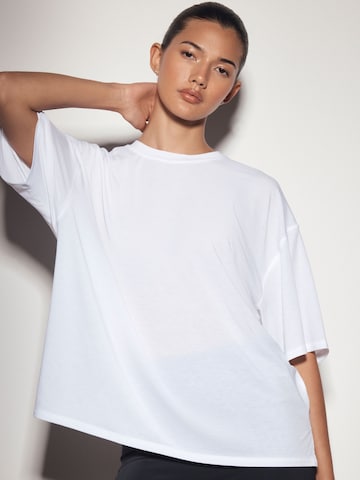 Next T-shirt i vit: framsida