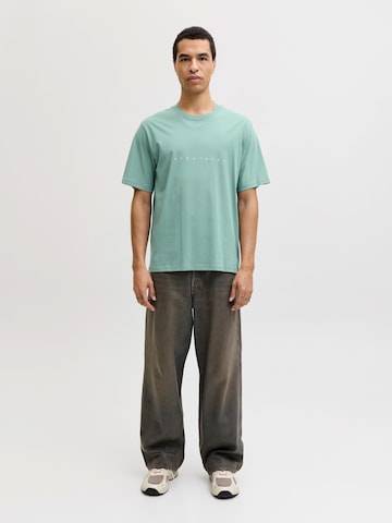 JACK & JONES Koszulka 'JJESTAR' w kolorze zielony