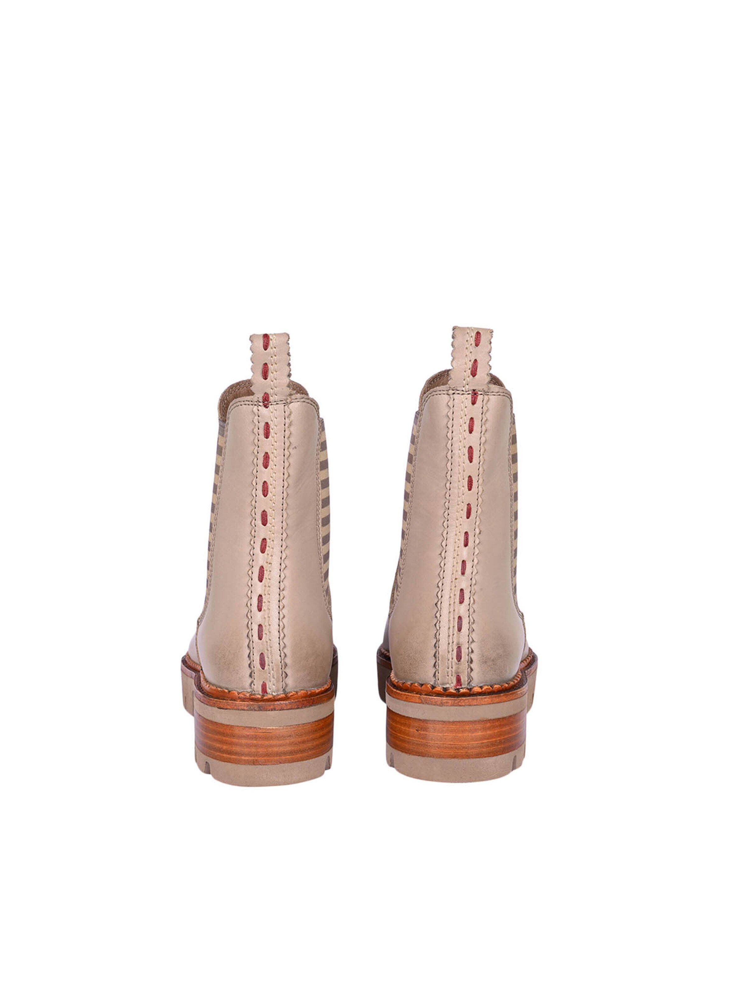 Crickit Chelsea Boot 'Nicki' in Beige