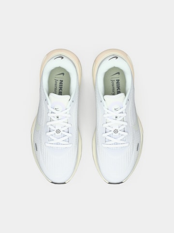 NIKE Futócipők 'Journey Run' - fehér