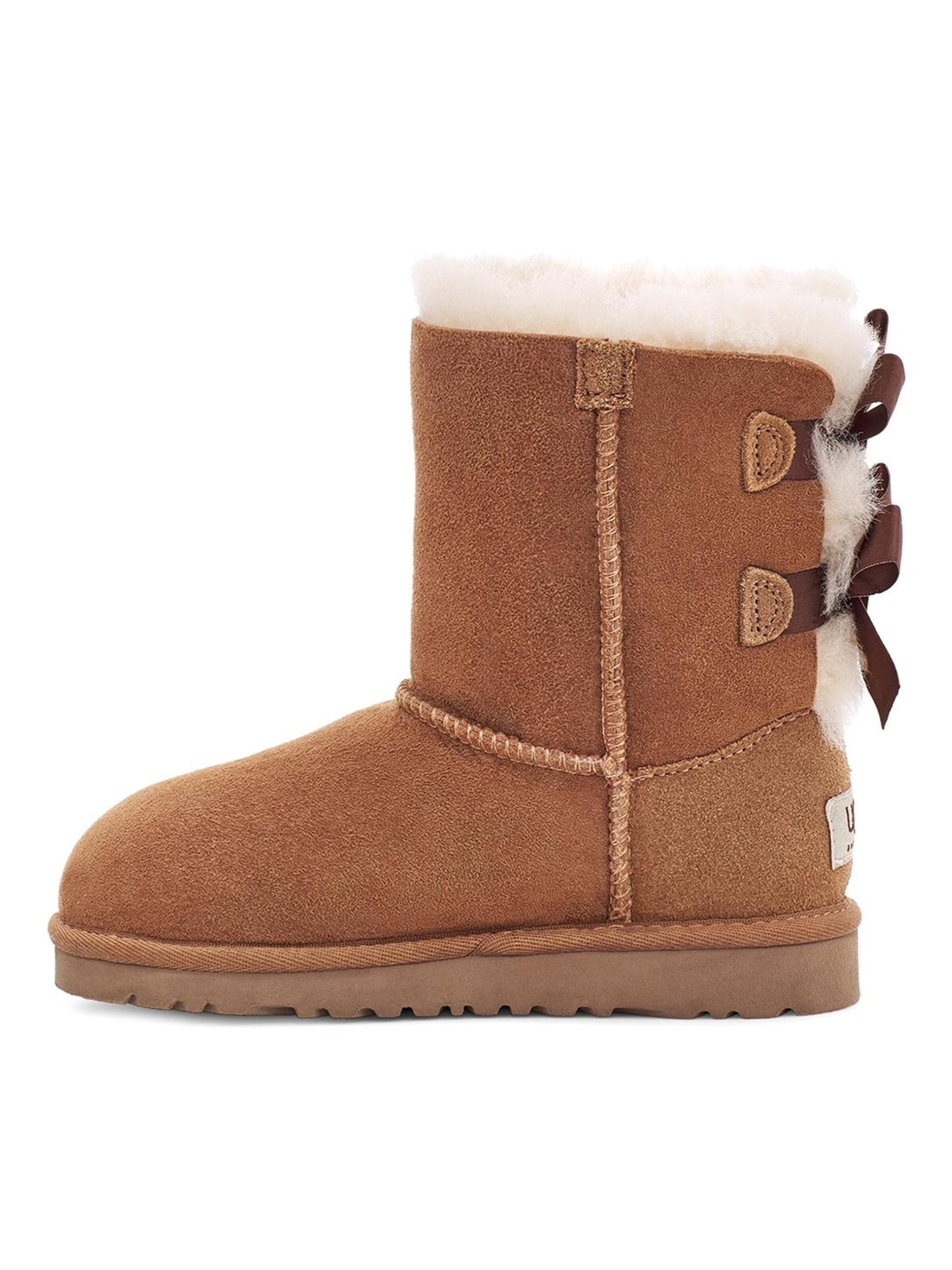 UGG Kozaki 'Kids Bailey Bow II Chestnut II Boots' w kolorze brązowy
