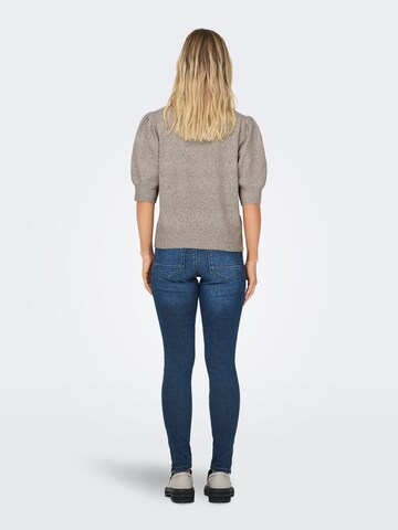 ONLY - Jersey 'ONLRICA' en marrón