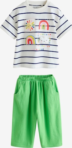 Next Setti värissä vihreä: etupuoli