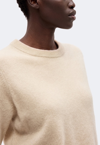 Pullover di COMMA in beige