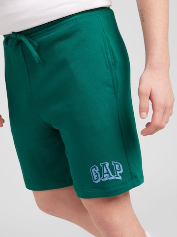 GAP - Regular Calças em verde