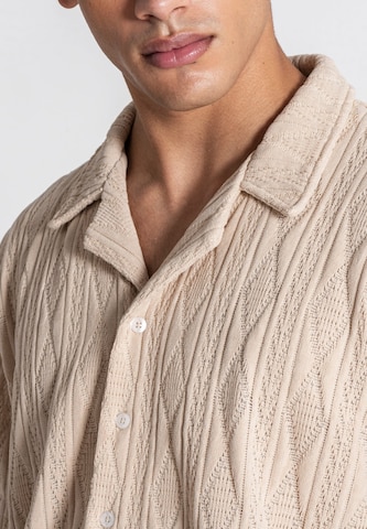 Gianni Kavanagh Regular fit Button Up Shirt 'Diamond' in Beige
